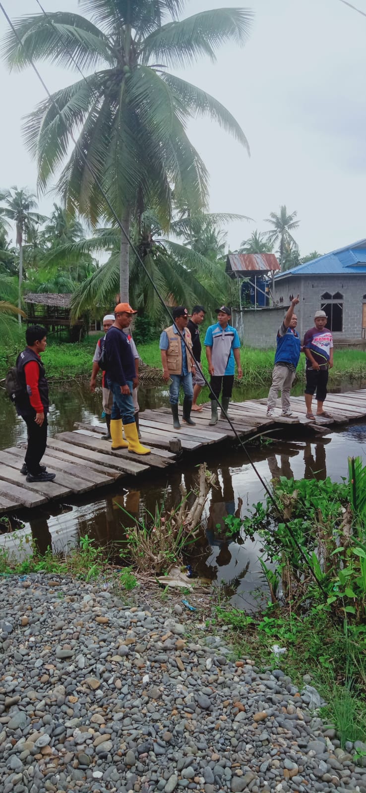 Peninjauan Lokasi Banjir di Desa Lubuk Palas Kec.Silau Laut